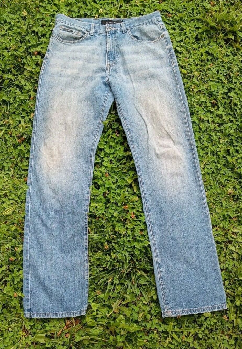 Calvin Klein Jeans Men's 32x33.5 Straight Leg Light Wash 100% Cotton Denim Jeans